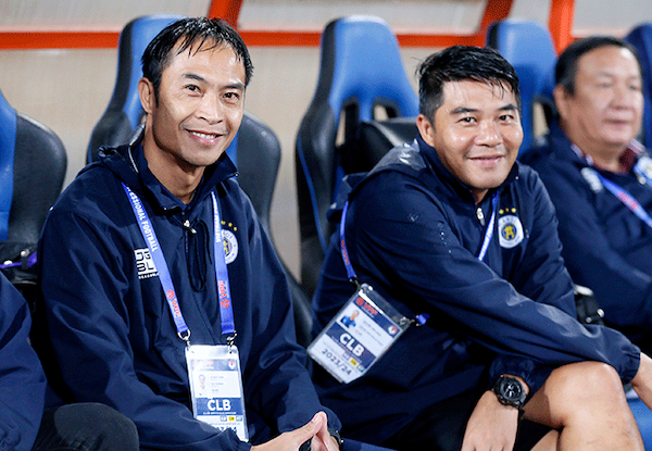 HLV Lê Đức Tuấn tiếp nhận ghế nóng tại Hà Nội FC