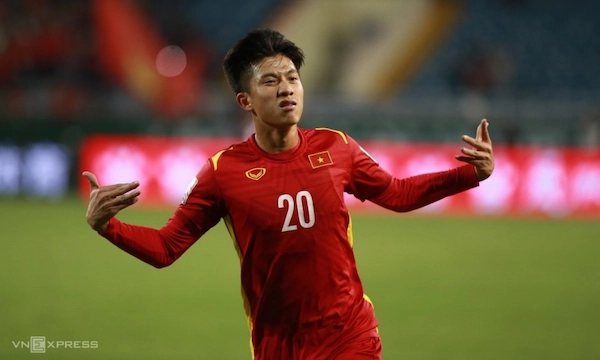 HLV Kim Sang Sik chốt danh sách tuyển Việt Nam đấu Nga