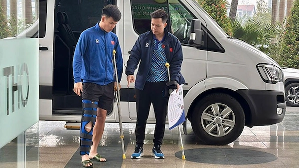 Chấn thương của Hồ Tấn Tài và tình hình tuyển Việt Nam