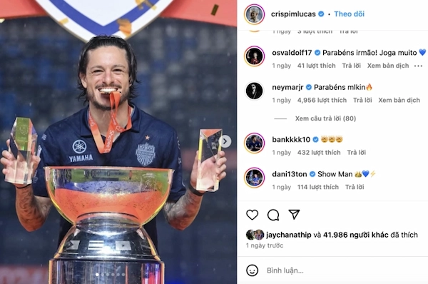 Neymar chúc mừng Lucas Crispim sau chức vô địch