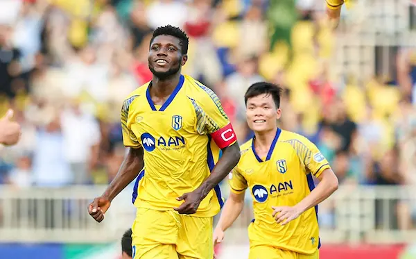 Những đội nào đang cạnh tranh ngôi vương V League 2025?