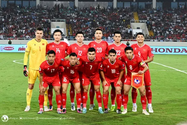 Đội tuyển Việt Nam tụt hạng không phanh