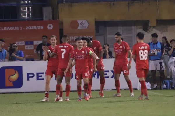 Tại sao CLB Hà Nội lại thua đậm trước CAHN trong trận derby thủ đô?